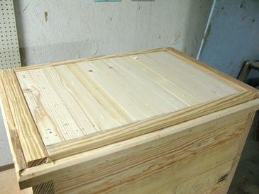 LAYENS HIVES &amp; FRAMES AVAILABLE FROM OUR STORE &gt;&gt;